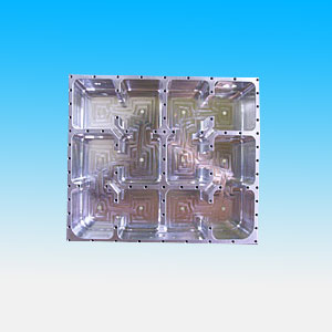 Diplexer cavity
